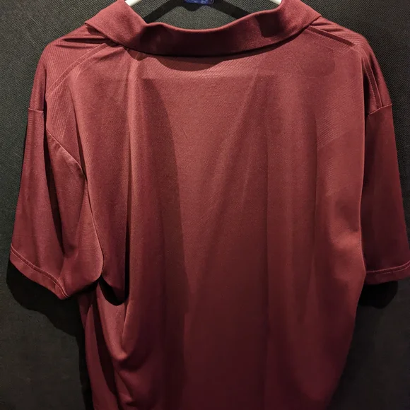 Old Navy Red Polo Shirt Classic Casual Style - Picture 3 of 3